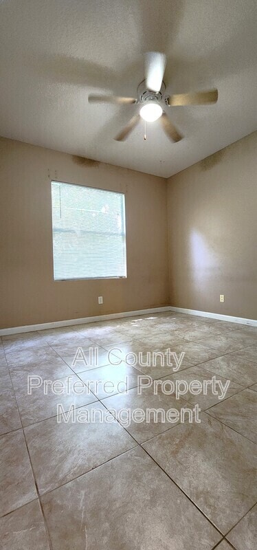 Building Photo - 3837 Mt Carmel Ln