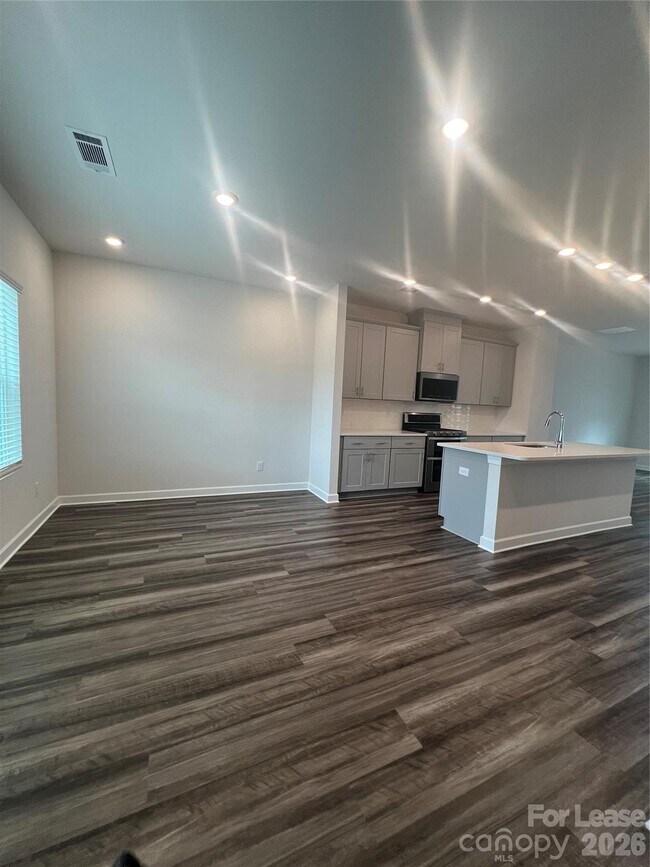 Building Photo - 2514 Arbor Loop Dr