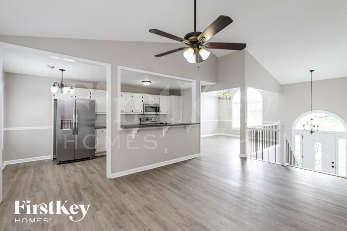 Building Photo - 1555 Wynfield Dr
