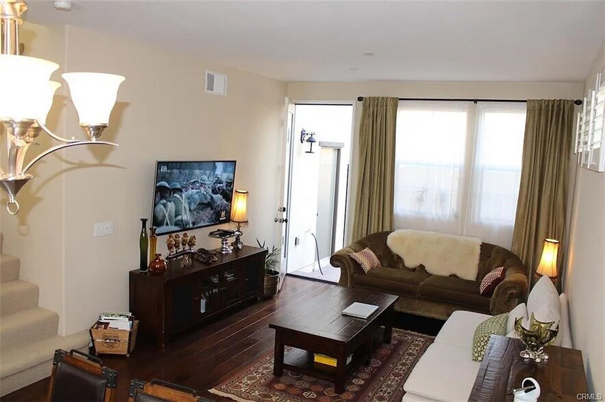 this is an older picture - 11509 Amalfi Way
