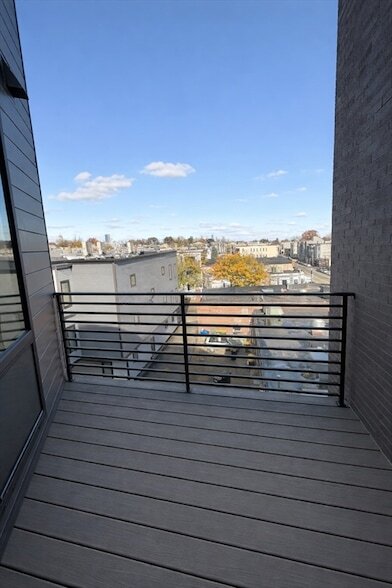 Building Photo - 1121 Dorchester Ave