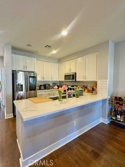 Building Photo - 10522 Poinsettia Ln