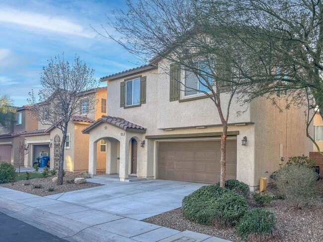 Building Photo - 10931 Sardinia Sands Dr