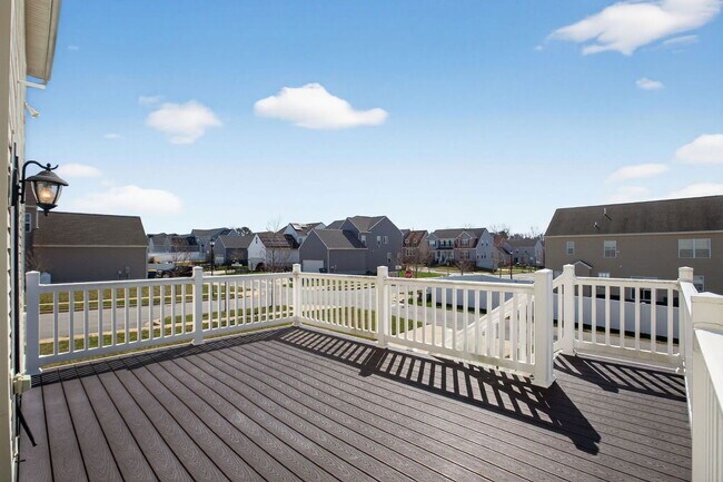 Building Photo - 41309 Chestnut Hill St