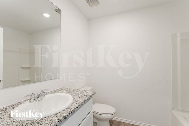 Building Photo - 4511 Emma Way