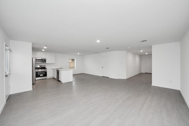Building Photo - 3009 Blue Gem Ct