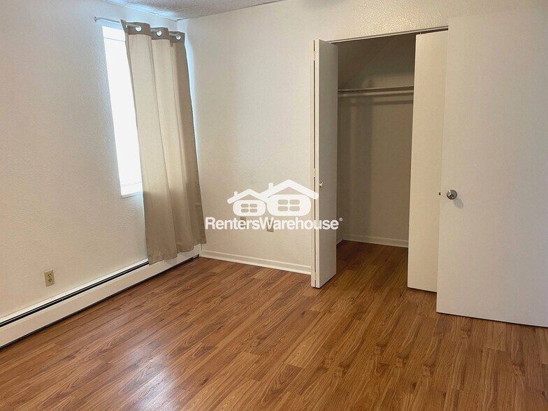 Building Photo - 15 W Marshall St