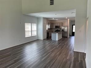 Building Photo - 9034 Beacon Mill Dr