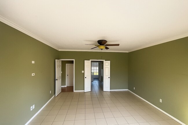 Building Photo - 6218 Paddle Wheel Dr