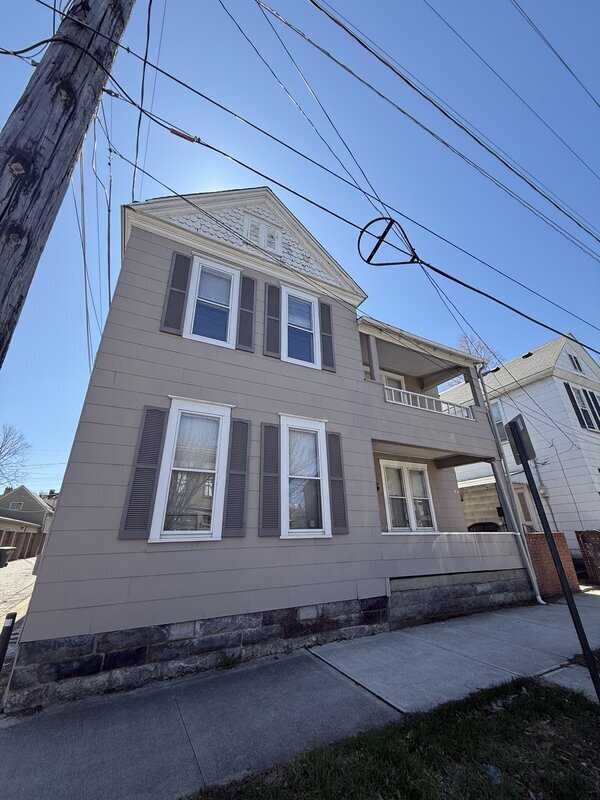 Building Photo - 187-189 E Whittier St