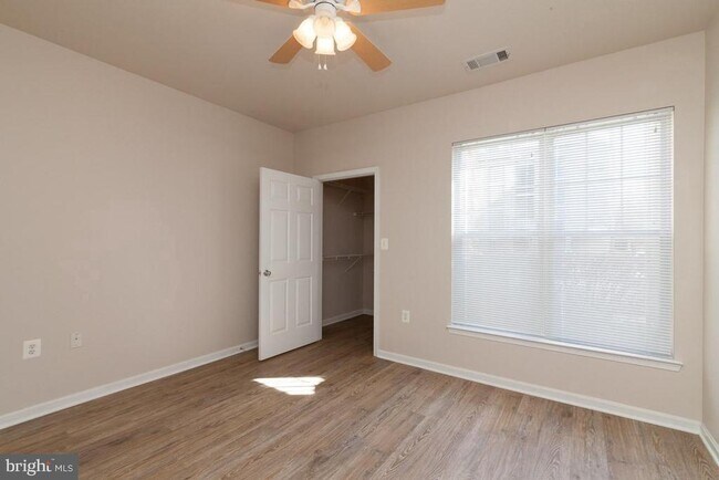 Building Photo - 13359 Connor Dr