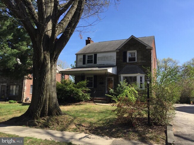 Building Photo - 1524 Knox Rd