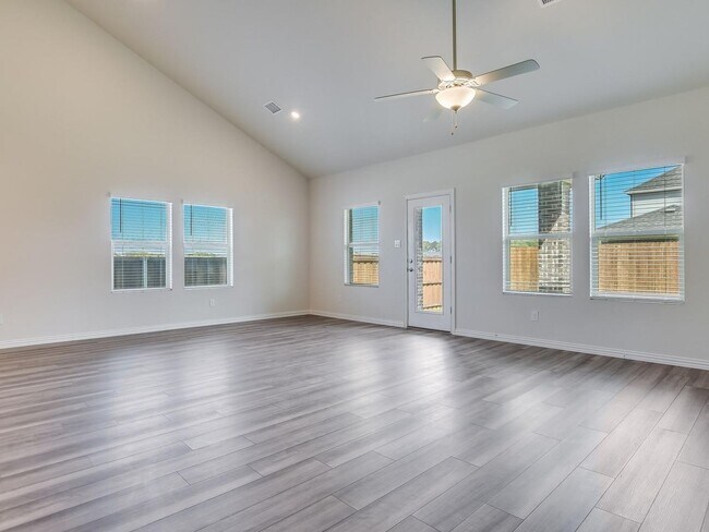 Building Photo - Practically New Home in Wolf Creek Resort Style Community