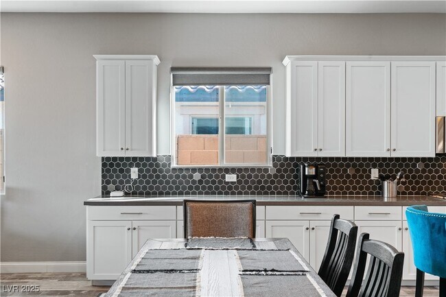 Building Photo - 359 Con Brio Ln