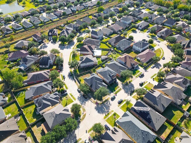 Building Photo - 21623 Mid Peak Way