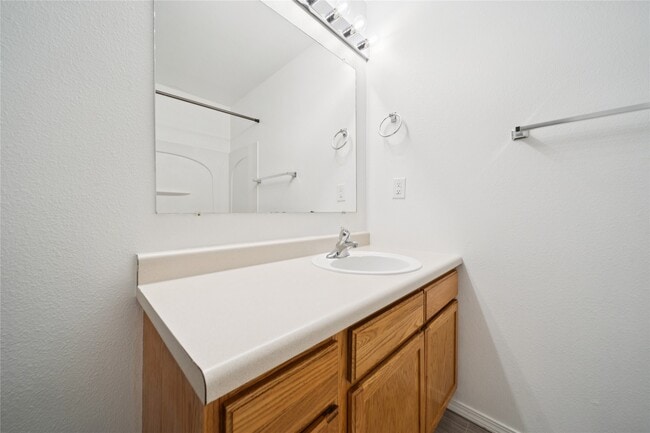 Building Photo - 9905 William Jones Cir