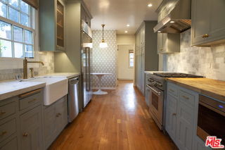 Building Photo - 4519 Van Noord Ave