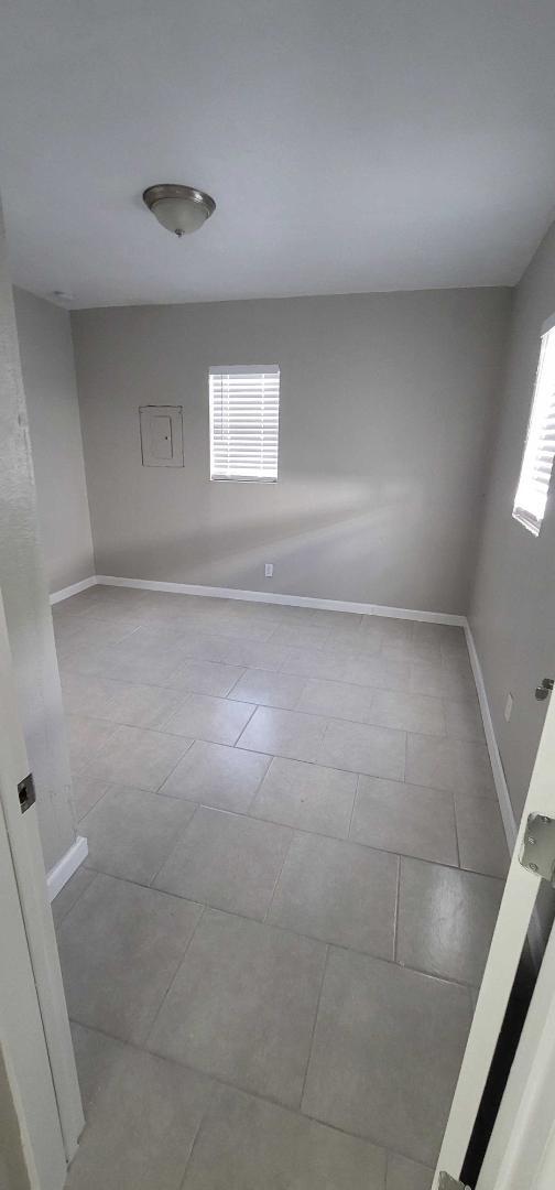 Building Photo - 3031 Findley Ave