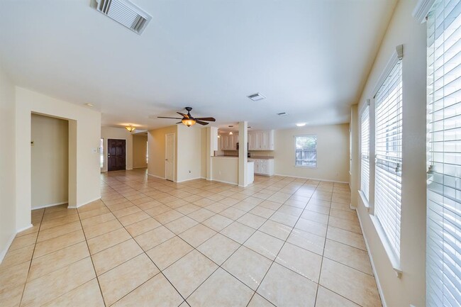 Building Photo - 18426 Stark Point Ct
