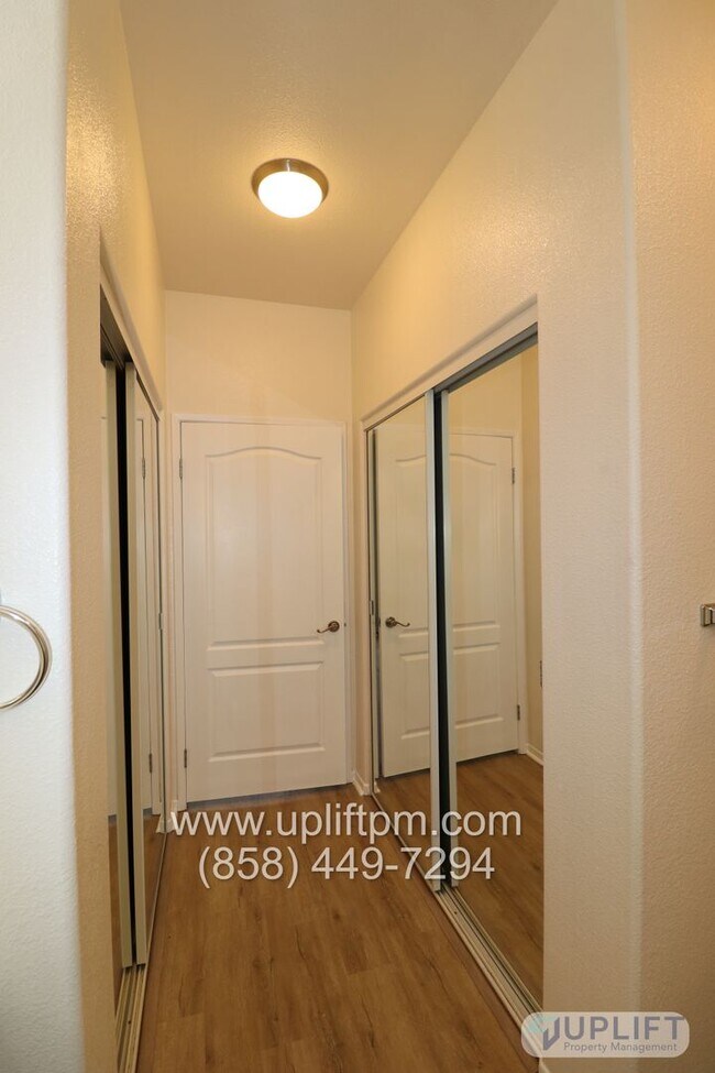 Building Photo - 2-BEDROOM / 2-BATHROOM CONDO - CARMEL VALLEY