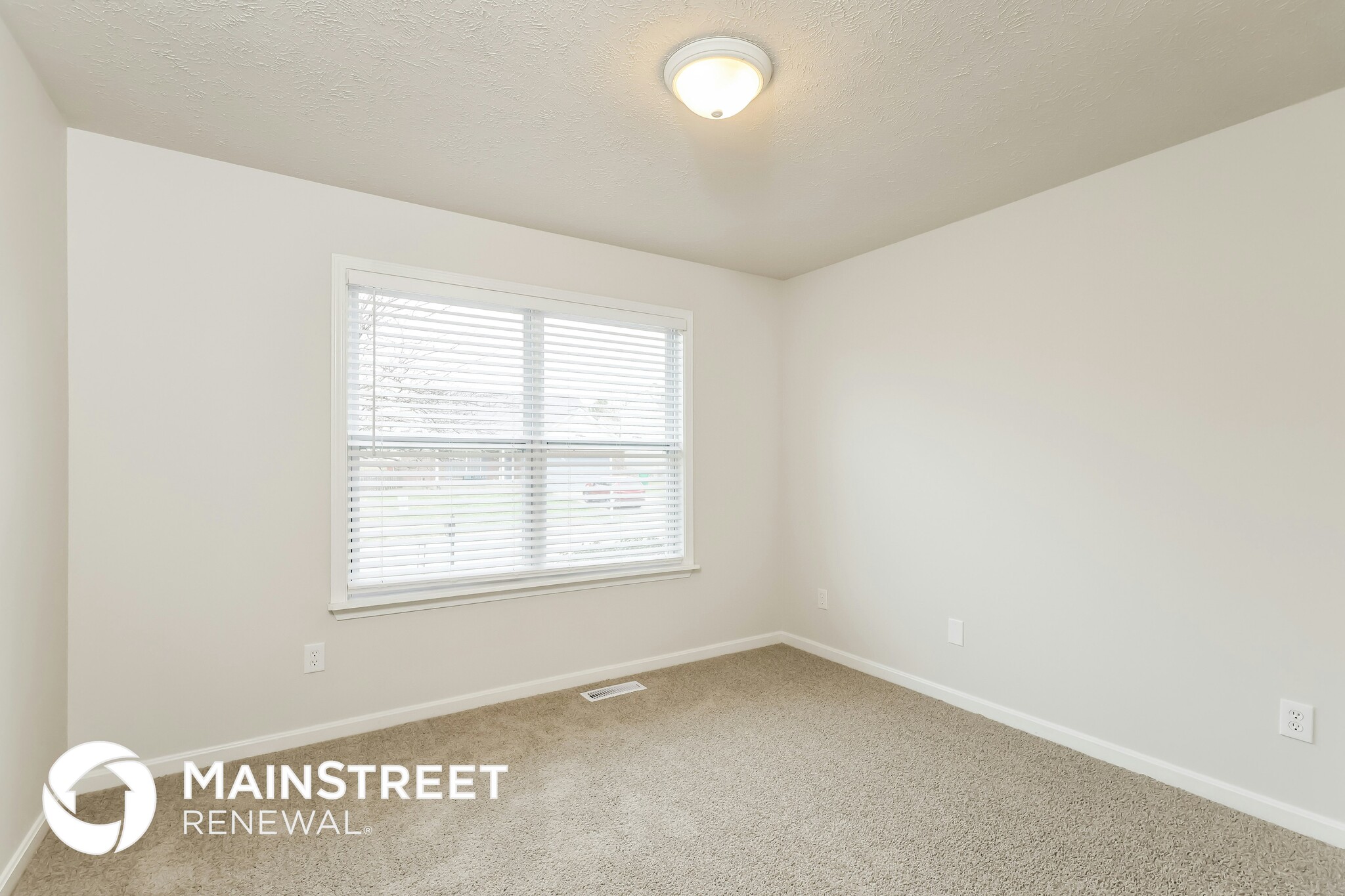 Building Photo - 5011 Cronin Dr