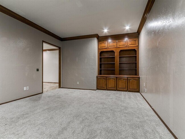 Building Photo - 1117 NW 198th St