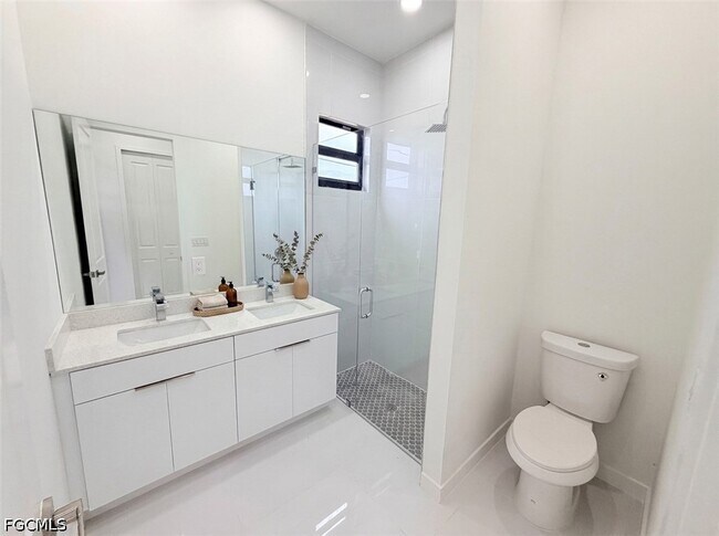 Building Photo - 3046 NW 41st Pl
