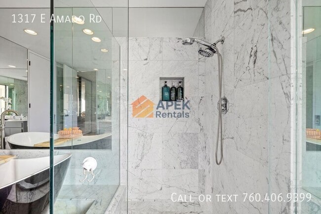 Building Photo - 1317 E Amado Rd