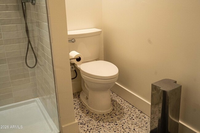 Building Photo - 8701 E Chaparral Rd