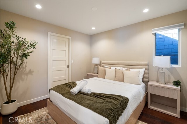 Building Photo - 2192 Crestview Dr