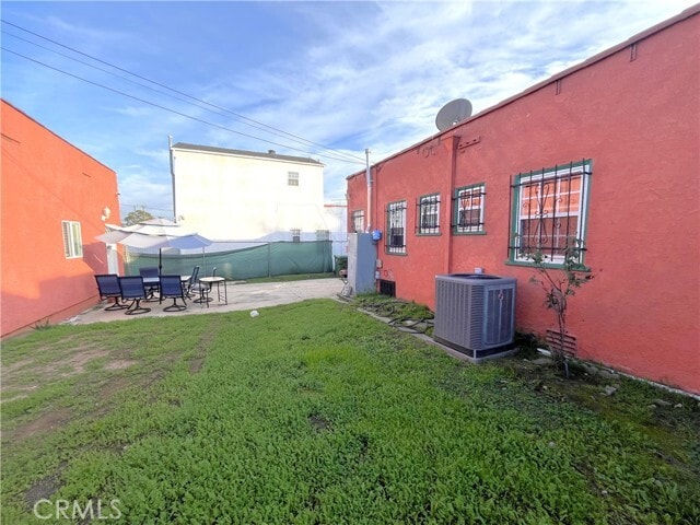 Building Photo - 1839 W 85th St