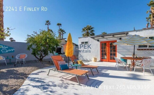 Building Photo - 2241 E Finley Rd