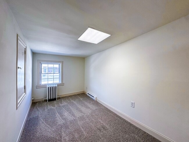 Building Photo - 513 Locust St