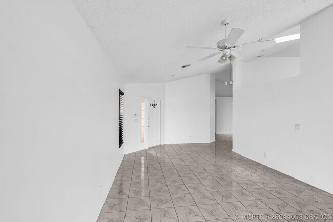 Building Photo - 12382 Pleasant Green Way