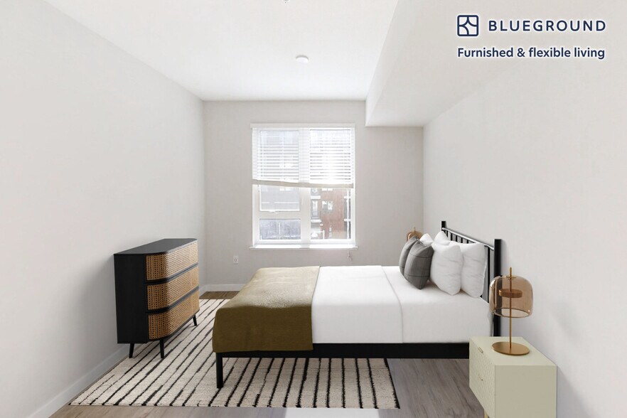 Building Photo - 6301 Shellmound St