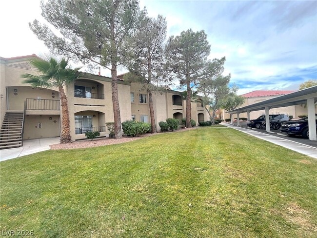 Building Photo - 7885 W Flamingo Rd