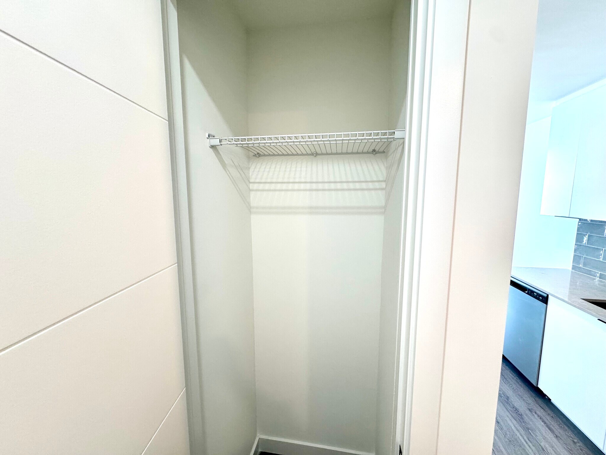 Building Photo - 355 NW 19th Ln