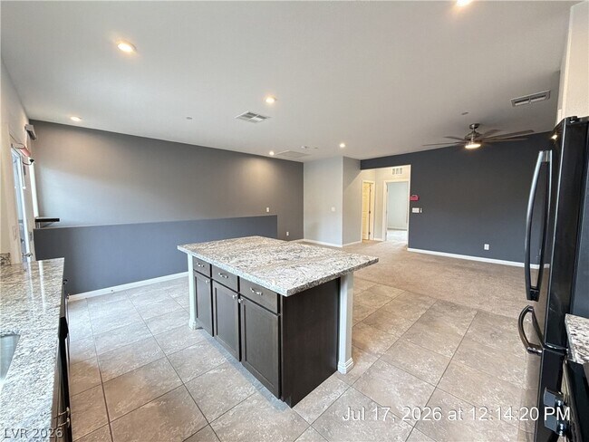 Building Photo - 1301 Raritan Pl