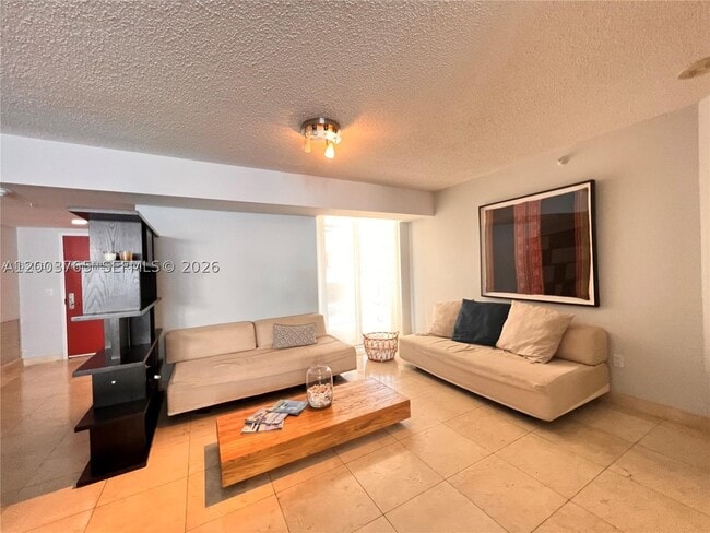 Building Photo - 16711 Collins Ave