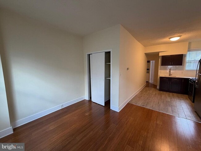 Building Photo - 1436 Wolf St