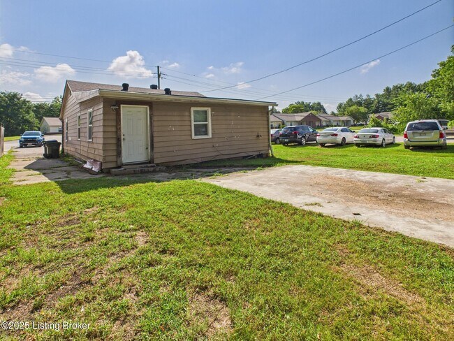 Building Photo - 2019 Hamburg Pike