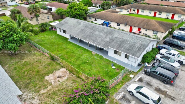 Building Photo - 4658 Myla Ln