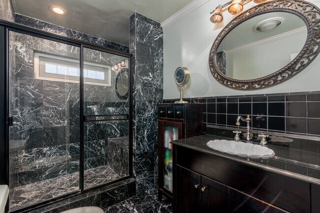 Building Photo - 16641 Gilmore St