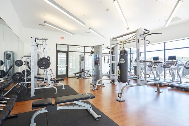 Building Photo - Midtown Studio for $1,120 – Walkable & Stylish