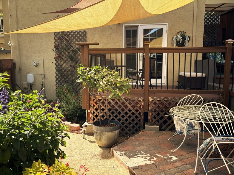 Private Gated Garden - 1340 Hospital Rd