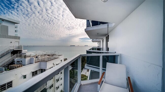 Building Photo - 2401 Collins Ave