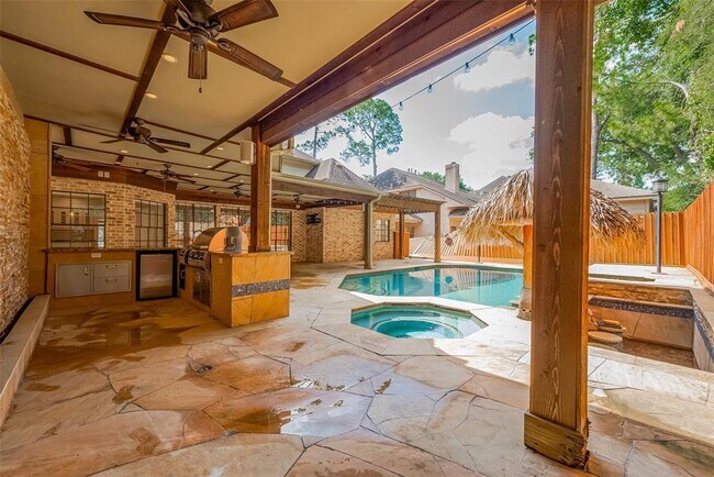 Building Photo - 510 Barkers Cove