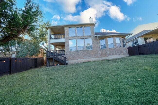 Building Photo - 917 Cavalry Ride Trail