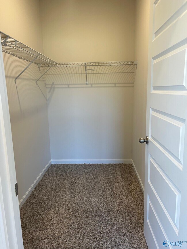 Building Photo - 3405 Cool Spgs Ave SW