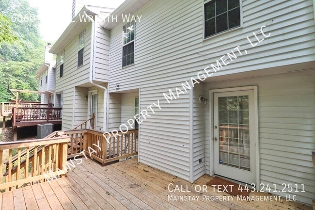 Building Photo - 6060 Laurel Wreath Way